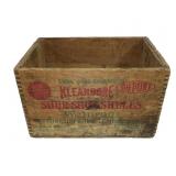Wooden dovetailed advertising box: Remngton