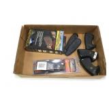 Lot, Ruger Redhawk grips, lint saver recoil pad Lot, Ruger Redhawk grips, lint saver recoil pad