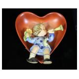 Hummel #180 "Tuneful Goodnight" wall plaque, M.B.