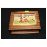 Hummel 1989 wooden music box 3rd Edition: