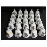 Lot, 25 Hummel bells: "The Children of Hummel"