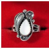 Sterling silver mother of pearl flower and