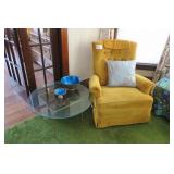 Lot, retro upholstered rocker with throw pillow