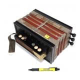 "Lester Accordeon, Made in Germany"