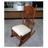 Vintage Ladies Spindle back rocker