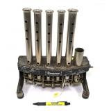 Vintage Globe Distributing Change Maker,