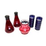 Lot: Vintage Pyrex Bleaker