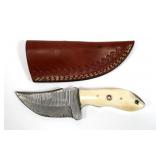Hand Made Damascus Steel Hunting Knife