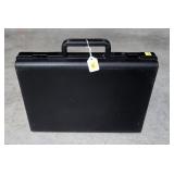 Hard handgun case, 12" x 16"