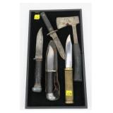 Lot: 4 knives and axe