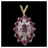 14K Yellow gold pendant with round brilliant cut