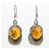 Sterling silver bezel set cabochon amber shepherd