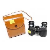 Bushnell 4x30 binoculars with case