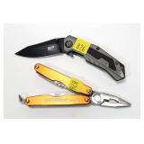 Lot, Leatherman Juice S2 multi tool and Smith &