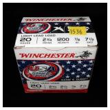 Box of 20 Ga. 2.75" No. 7.5 light lead loads, 25