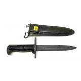 Knife/bayonet with scabbard