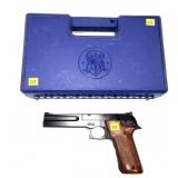 Smith & Wesson Model 422- .22 LR. Semi-Auto Pistol