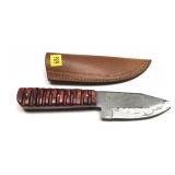 Handmade custom Damascus steel knife with