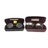 Lot, 2 pairs of vintage glasses in cases,