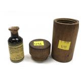 Vintage Burbanks Opossum & Skunk scent bottle in