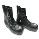 U.S. Mickey Mouse insullated boots, size 8