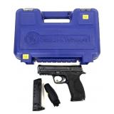 Smith & Wesson M & P 40 -.40 S & W Semi-Auto
