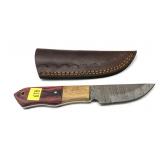 Custom handmade Damascus steel blade knife with