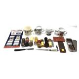 Lot, assorted vintage shaving tools/accessories