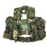 U.S. tactical vest waist size Large