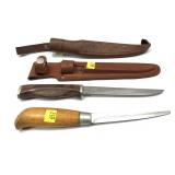 Lot, 2 filet knives with sheath, includes Sharp