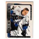 Sergei Gonchar autograph on Pinnacle 1997 card