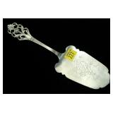 Sterling silver serving piece, 1.745 T. oz.