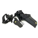 Lot, 3 assorted holsters includes Uncle Mike