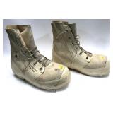 U.S. insullated cold weather boots size 11W