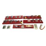 Lot: Collection of Assorted Vintage and Novelty