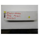 Large Box Topps 2000 Baseball Cards, Draft picks,