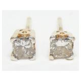 14K Yellow gold square modified brilliant cut