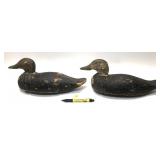 Lot: 2 Vintage Wooden Carved duck decoys