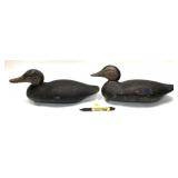 Lot: 2 Vintage Wooden Carved duck decoys