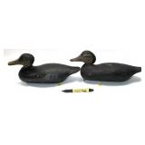 Lot: 2 Vintage Wooden Carved duck decoys