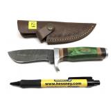 Custom handmade Damascus blade knife with