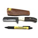 Custom handmade Damascus blade knife with