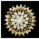 18K Yellow gold and pearl brooch, approx. 1.25"