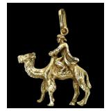 14K Yellow gold camel pendant, 4.1 dwt
