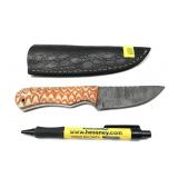 Custom handmade Damascus blade knife with