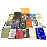 Lot: 19 assorted Books, inlcudes Military,