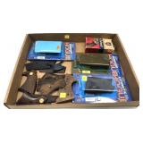 Lot: assorted grips includes Houge, pachmayr