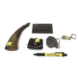 Lot, carved powder horn(1845), belt buckle,
