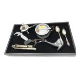Lot: Souvenir spoons, Lighter, ash tray and