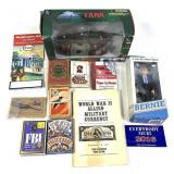 Lot: Assorted playing cards, Bernie Sanders